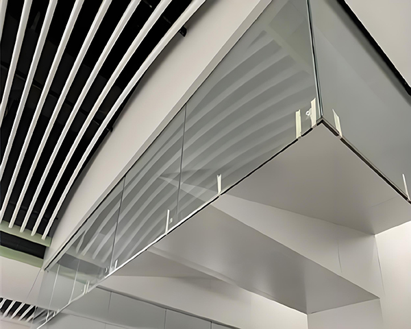 久治玻璃久治挡烟垂壁 久治玻璃久治挡烟垂壁