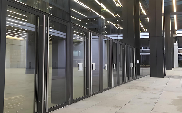 久治玻璃地弹门 久治玻璃地弹门