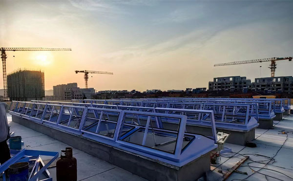 消防久治排烟窗工作原理