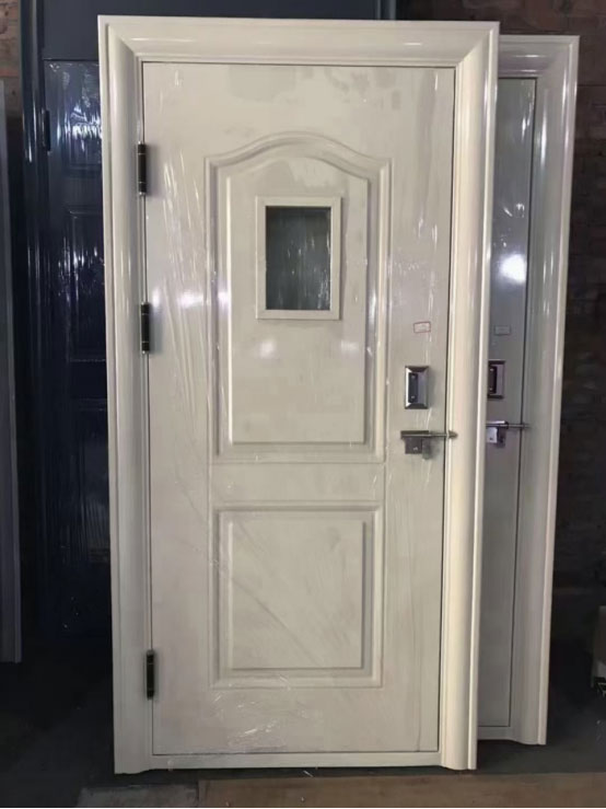 久治学校教室门 久治学校教室门