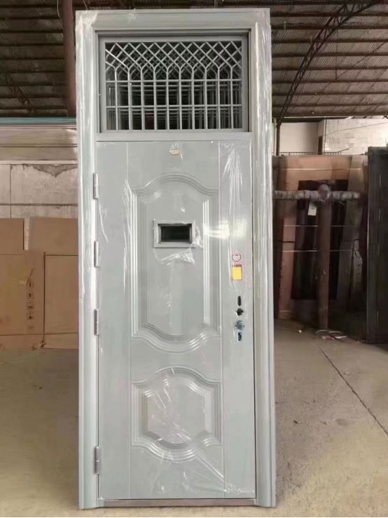 久治学校教室门 久治学校教室门