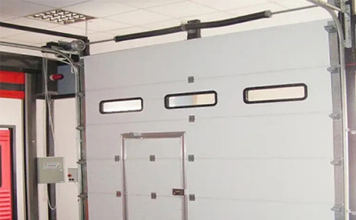 久治工业提升门的安装方法 久治工业提升门的安装方法