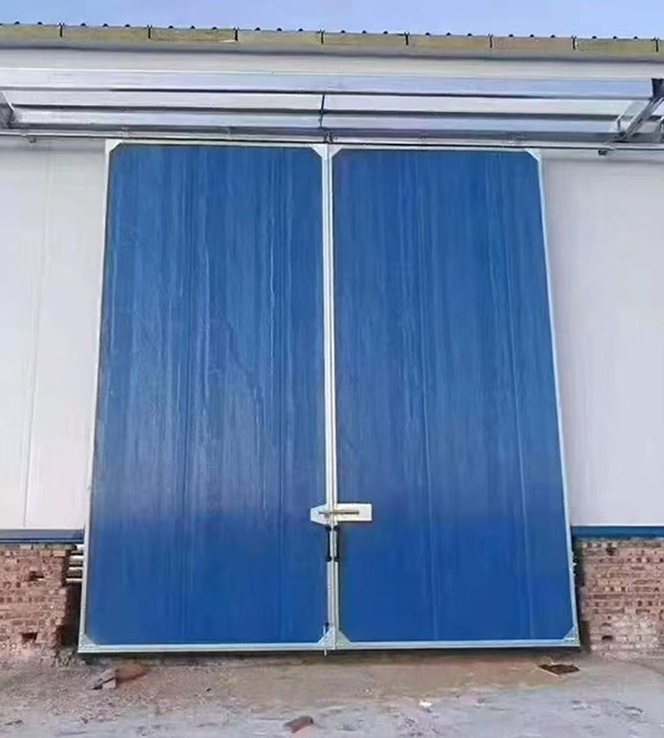 久治工业门在大型仓储物流通道中的应用实例