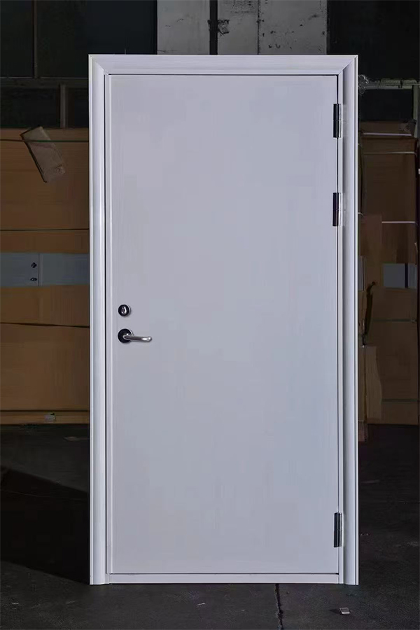 社区活动中心加装久治防火门保障居民安全